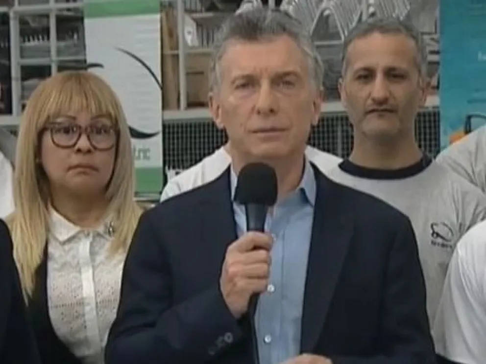 Macri admitió un aumento de la pobreza