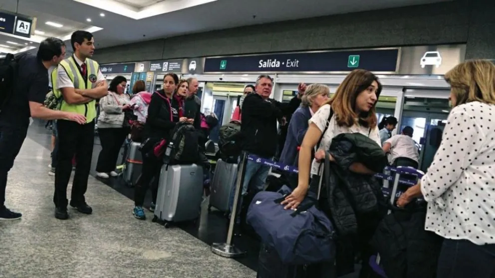 Pilotos ratificaron el paro por 48 horas durante el fin de semana
