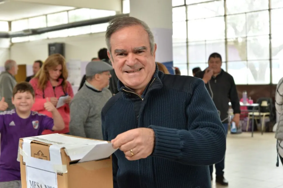 De Rege valoró que la elección sea separada de la nacional