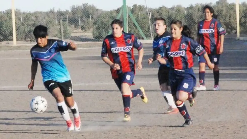 Sigue la paridad en el Promocional femenino