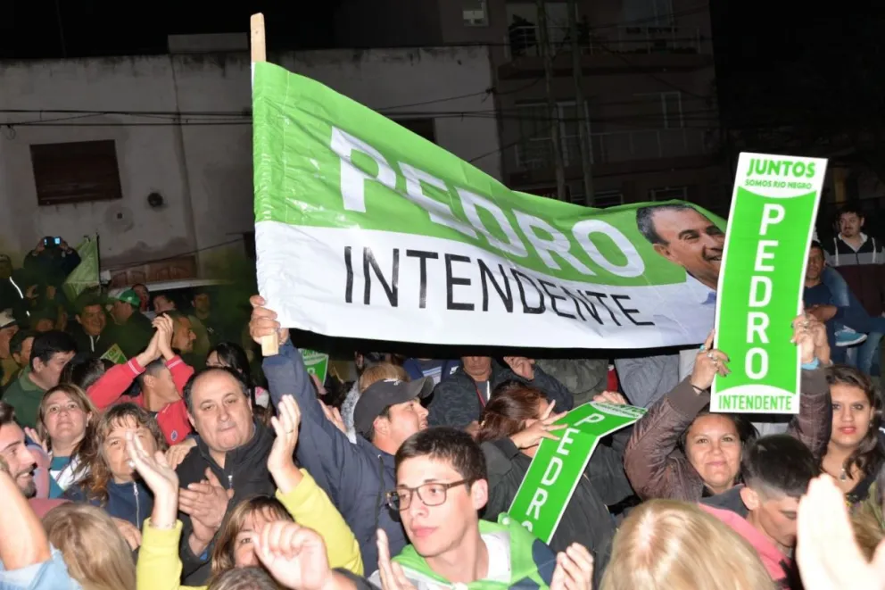 Las fotos del triunfo de Pesatti en Viedma