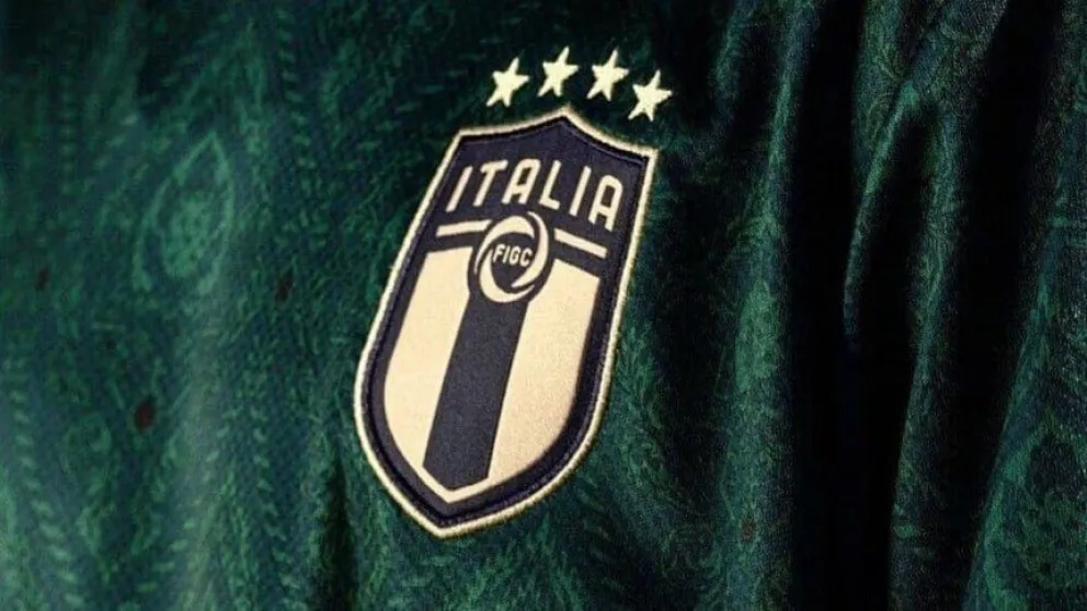 La selección de Italia tiene nueva camiseta