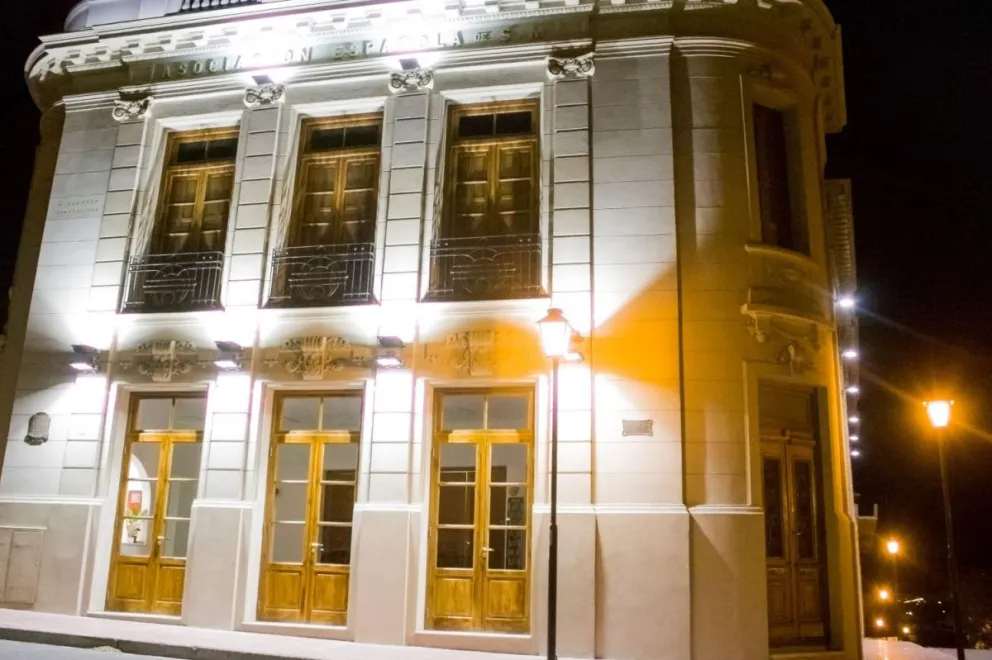 Teatro España, un ícono de la cultura que reabrió sus puertas
