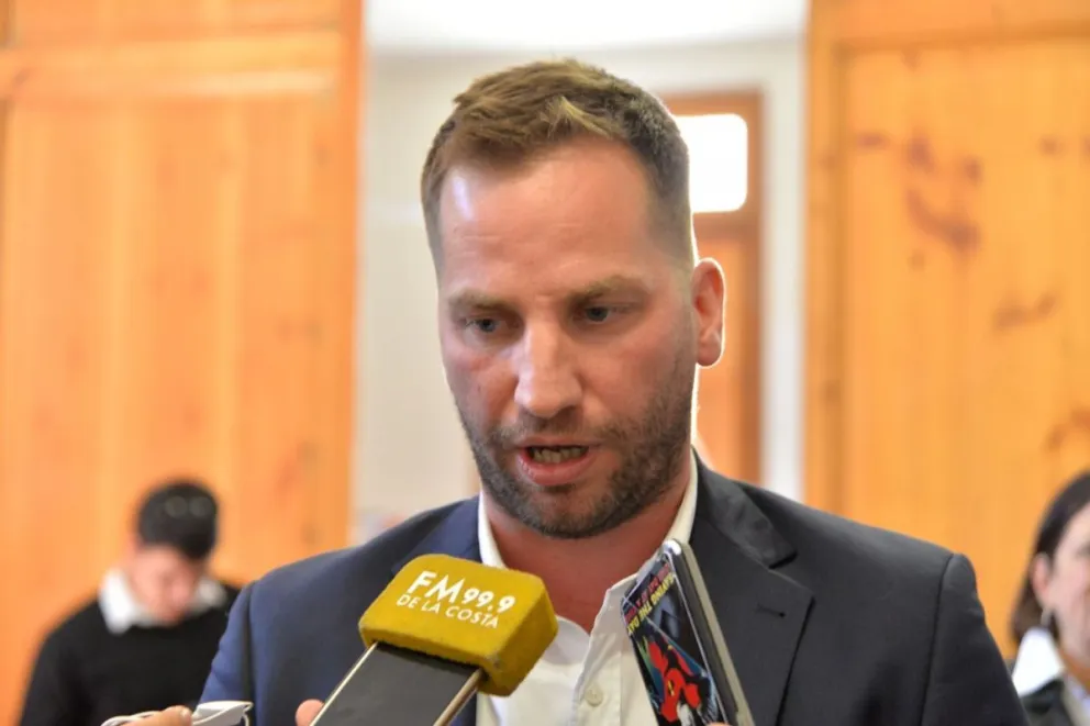 Comienza la transición que culminará con la asunción de Pesatti