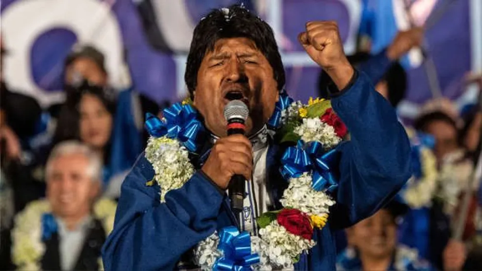 Declaran ganador a Evo Morales, quien podría arribar a Río Negro