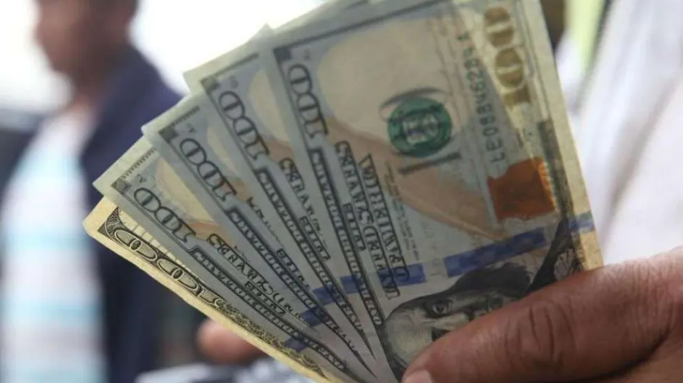 Quiénes se salvan del nuevo cepo del dólar