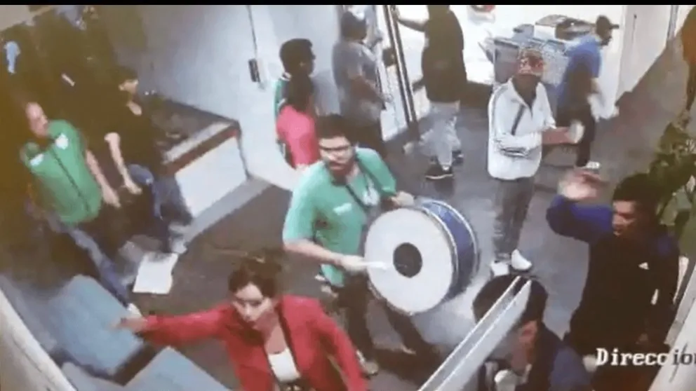 Grupo de ATE quiso tomar un edificio del INTI y agredieron a su director