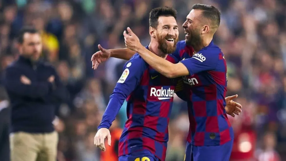 Messi se lució y Barcelona recuperó la punta