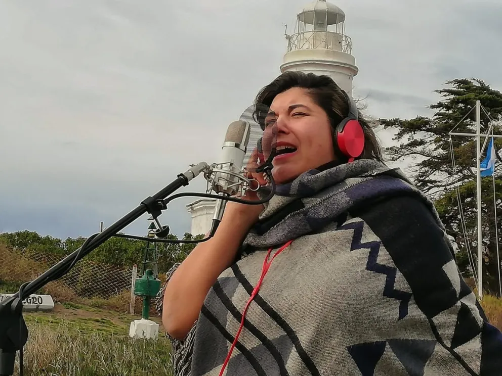 Toly Hernández presentará su primer videoclip en la Legislatura