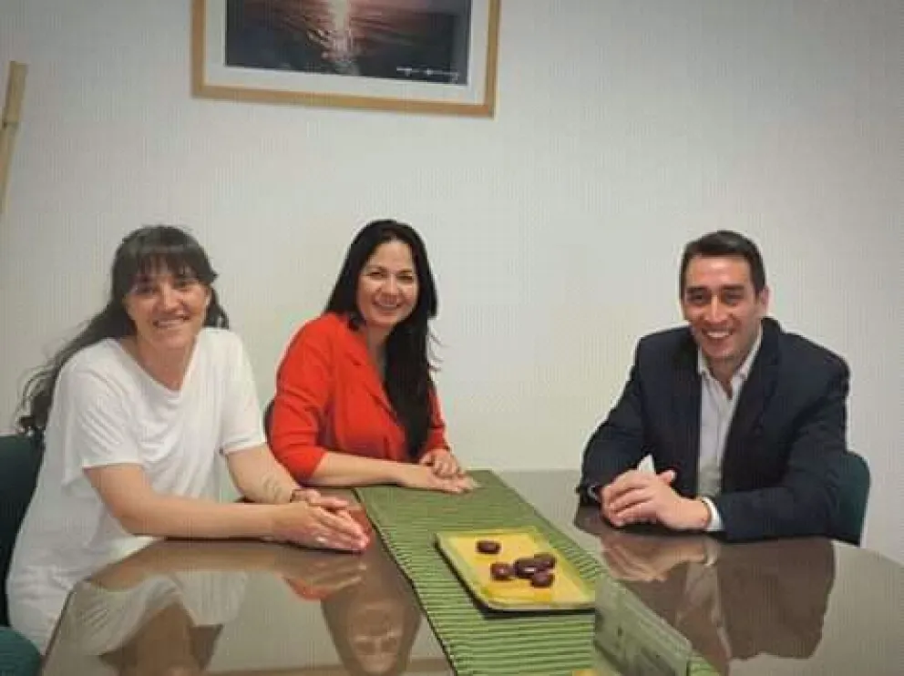 En el Concejo avanza la transición con Rousiot y Maricel Cévoli
