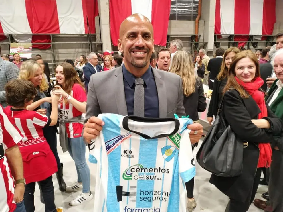 Sol presente en la fiesta de Estudiantes