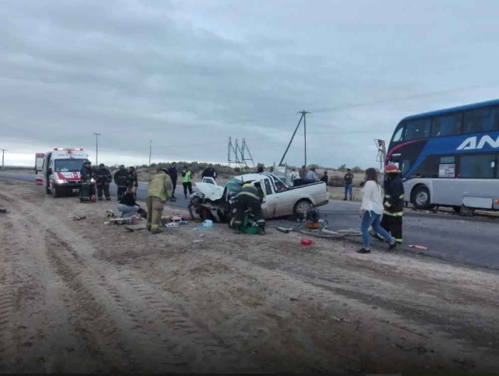 Chocaron un colectivo y una camioneta en Las Grutas