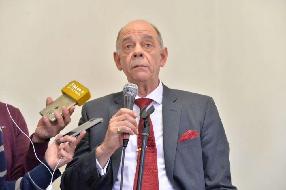Francioni expresó su solidaridad con el pueblo boliviano