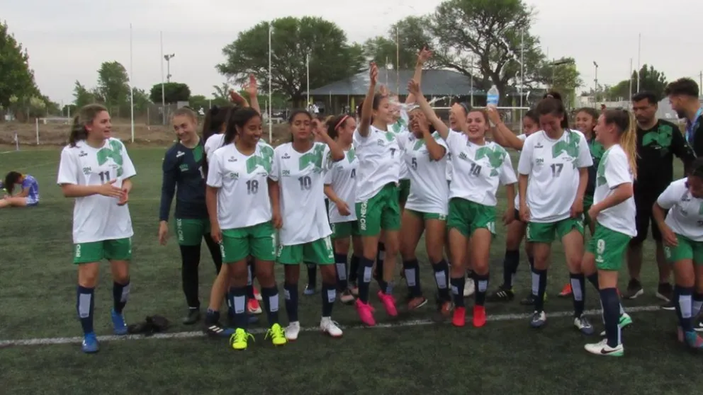 Trece medallas y un debut histórico