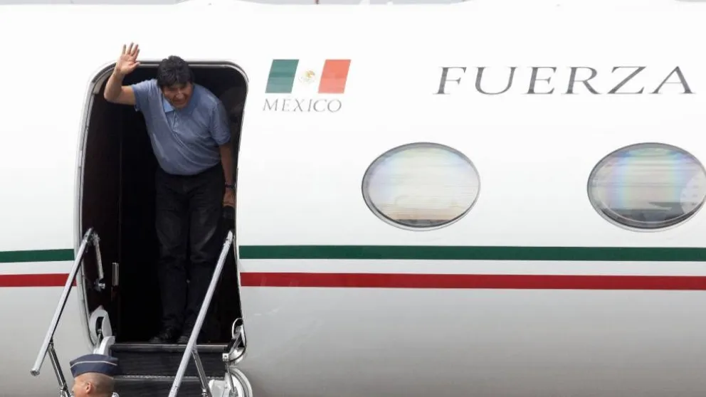 Evo Morales ya está exiliado en México