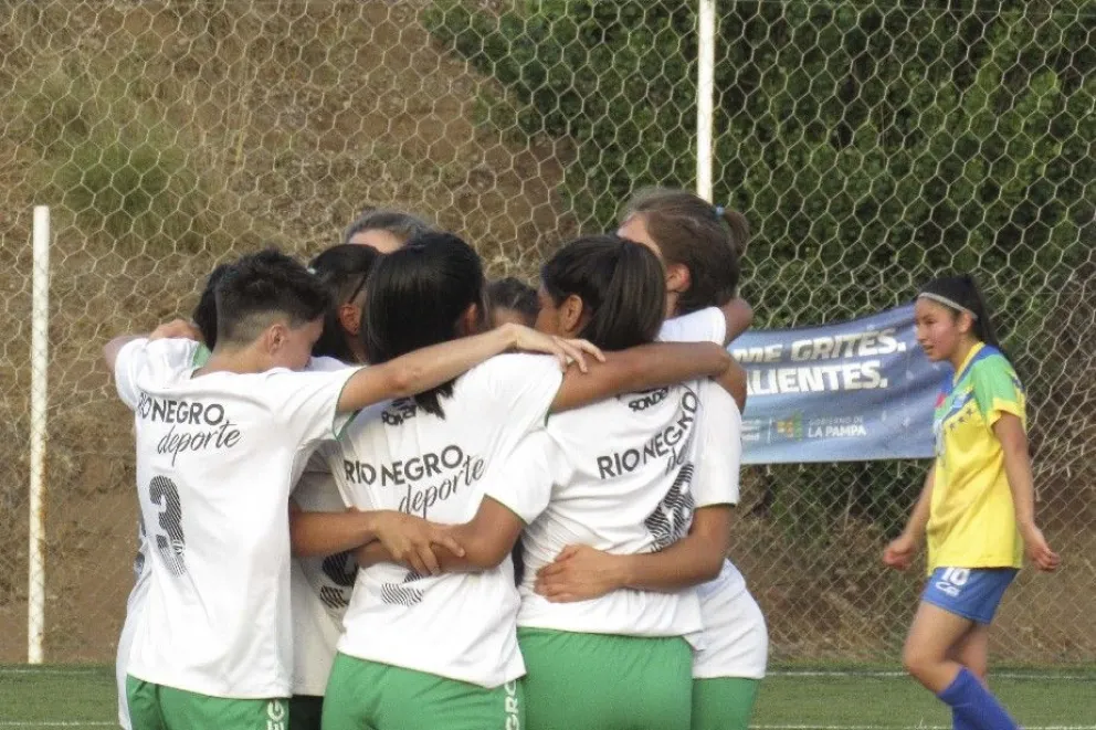 Histórica participación del fútbol femenino en la Araucanía