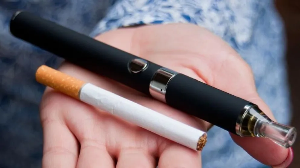Vapear podría ser más dañino para el corazón que fumar cigarrillos