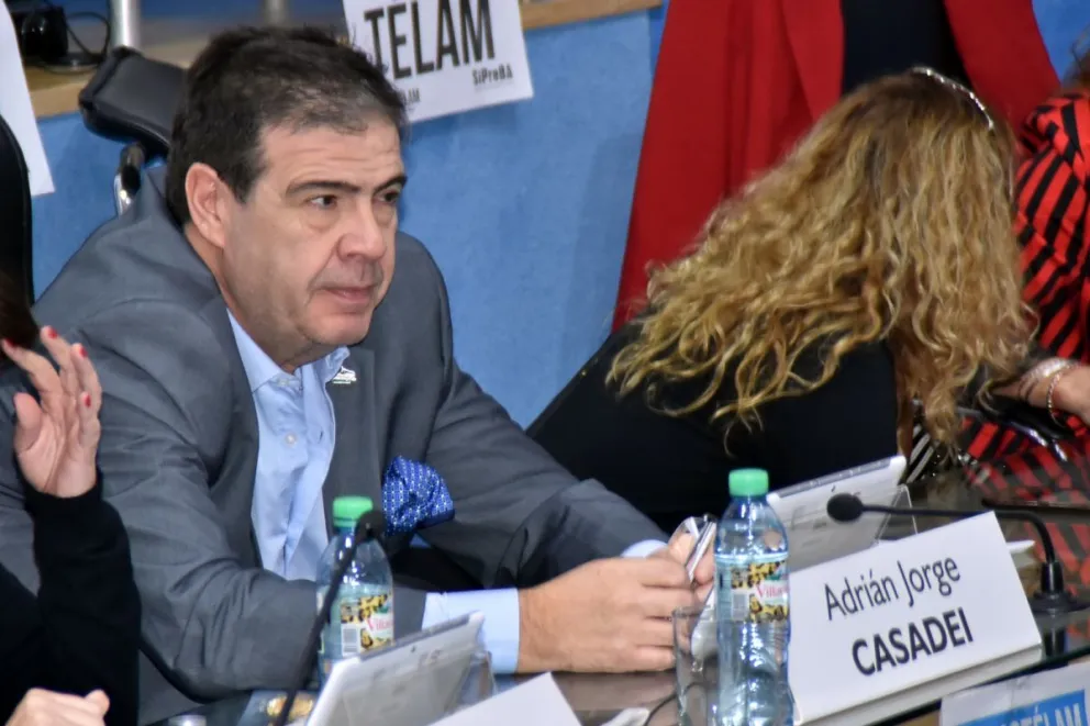 Casadei repudió el pase a planta de empleados antes de su gestión