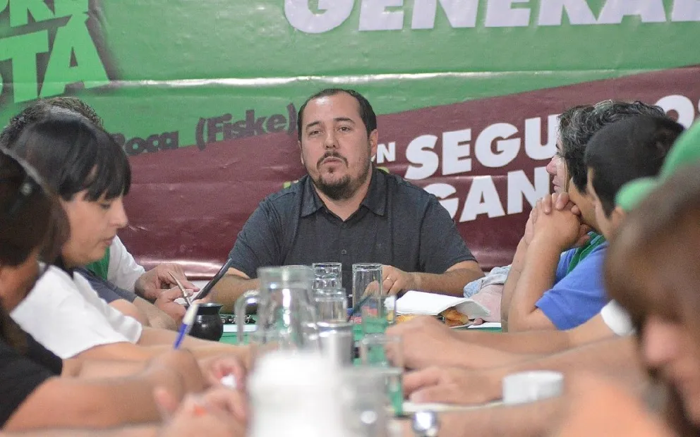ATE acepta pero exige a Carreras que convoque antes de fin de año
