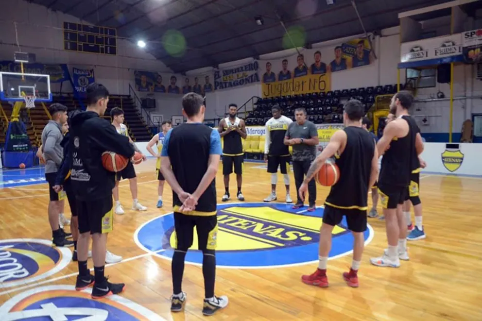 Atenas recibe a Del Progreso