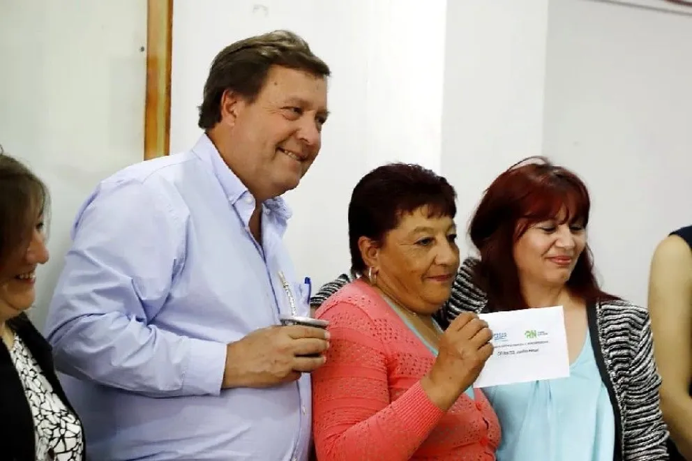 Emprendedores de la Línea Sur se benefician con créditos de CREAR