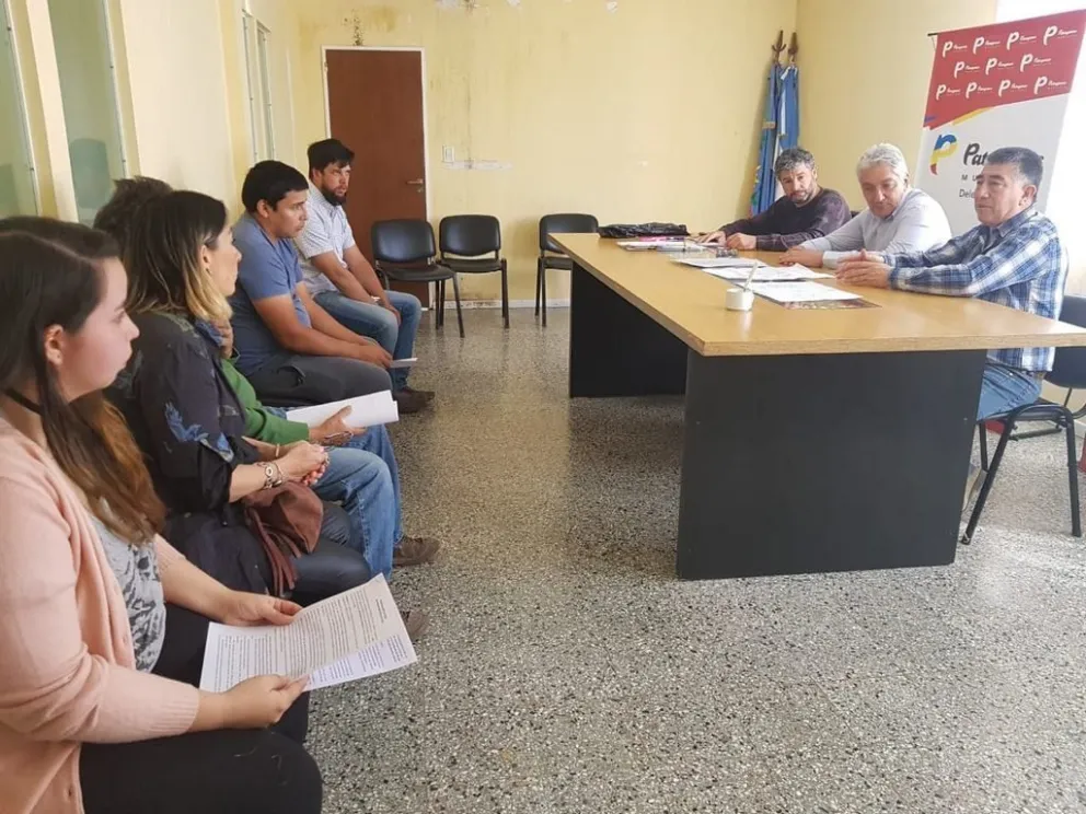 Reunión por el programa Un Lote, Una Vivienda