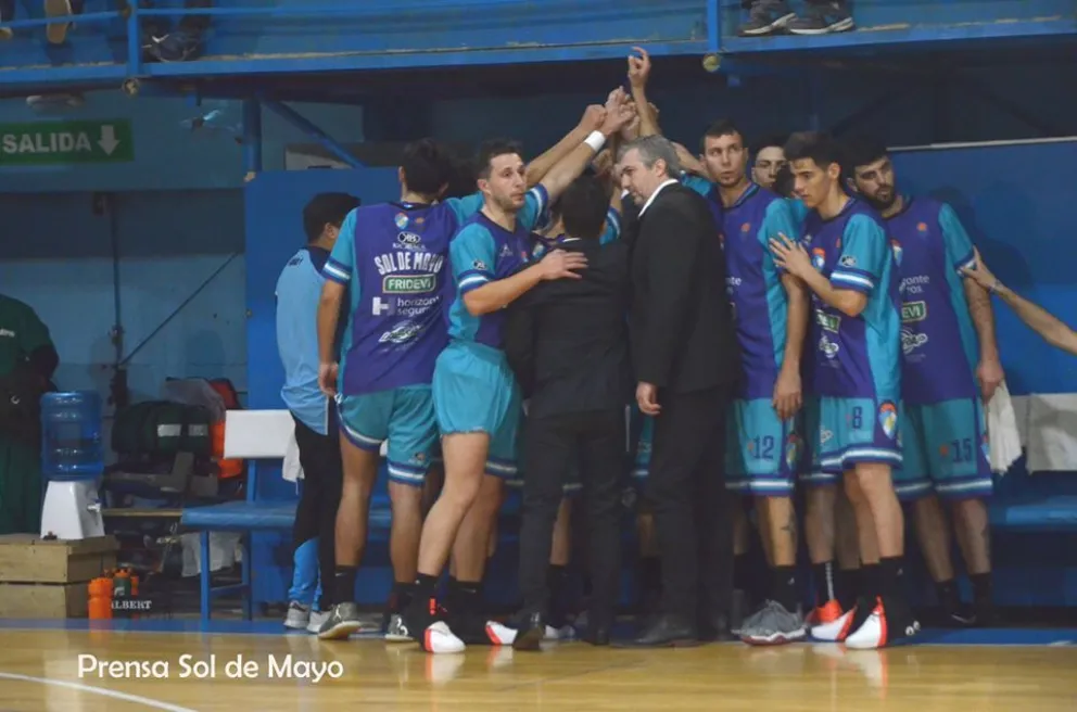 Buen triunfo y punta