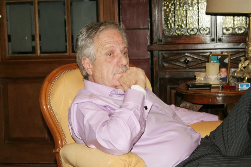 Homenajearon el ex gobernador Saiz en la Legislatura
