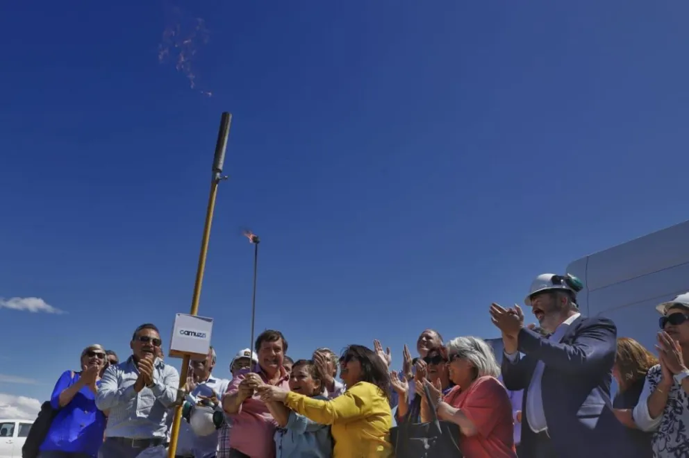 Se inauguró el primer tramo del gasoducto de la Línea Sur