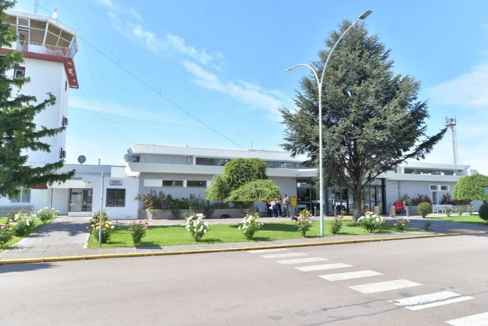 Preocupados por la quita de vuelos para la región