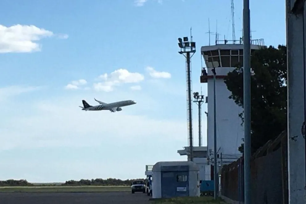 La ministra de Turismo pidió por los vuelos Viedma - Buenos Aires
