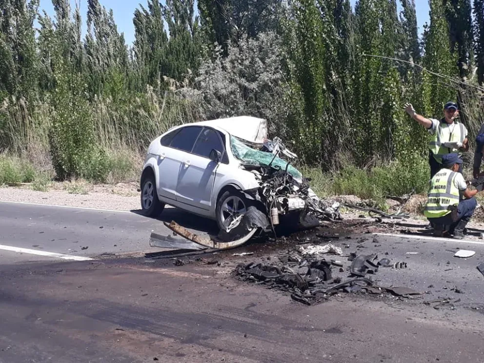 Accidente fatal entre un micro y un auto