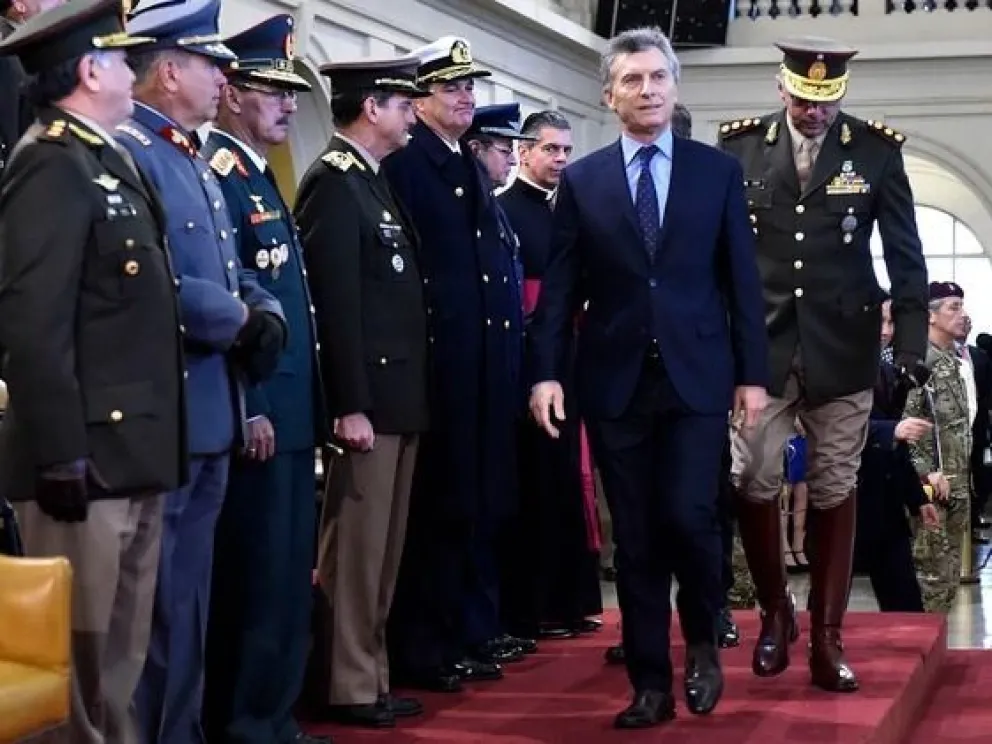 El Gobierno modificó la estructura orgánica de las Fuerzas Armadas
