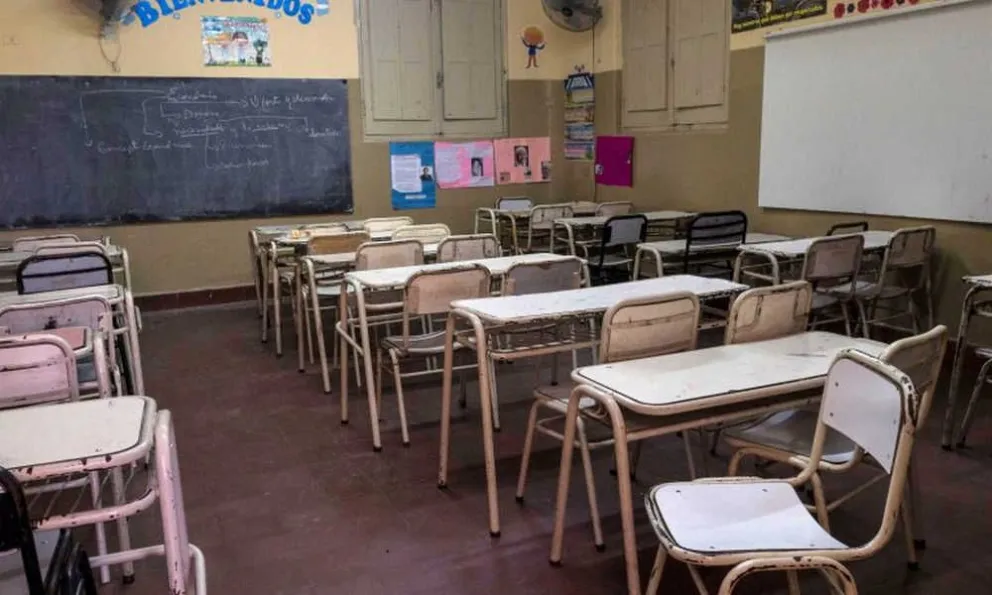 Anotaron a su hijo en dos escuelas y fueron a la Justicia