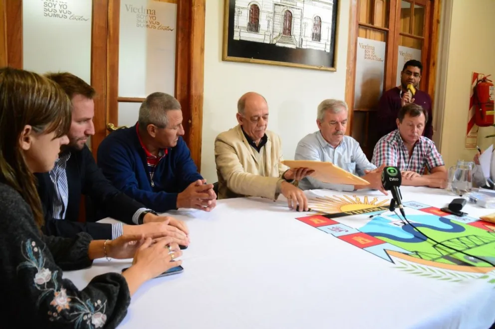 Se asfaltará la calle del Instituto de Educación Física