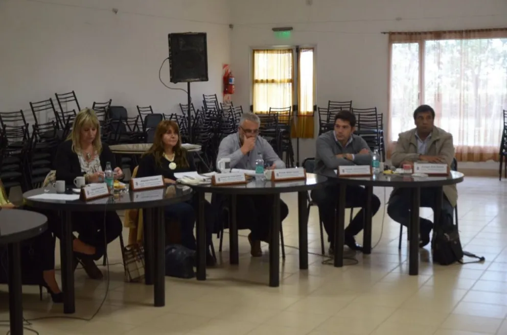 Sesión en Pradere: Hubo debate por el agua en Stroeder