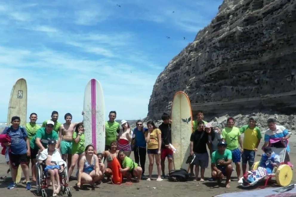 Surf para más de 300 estudiantes