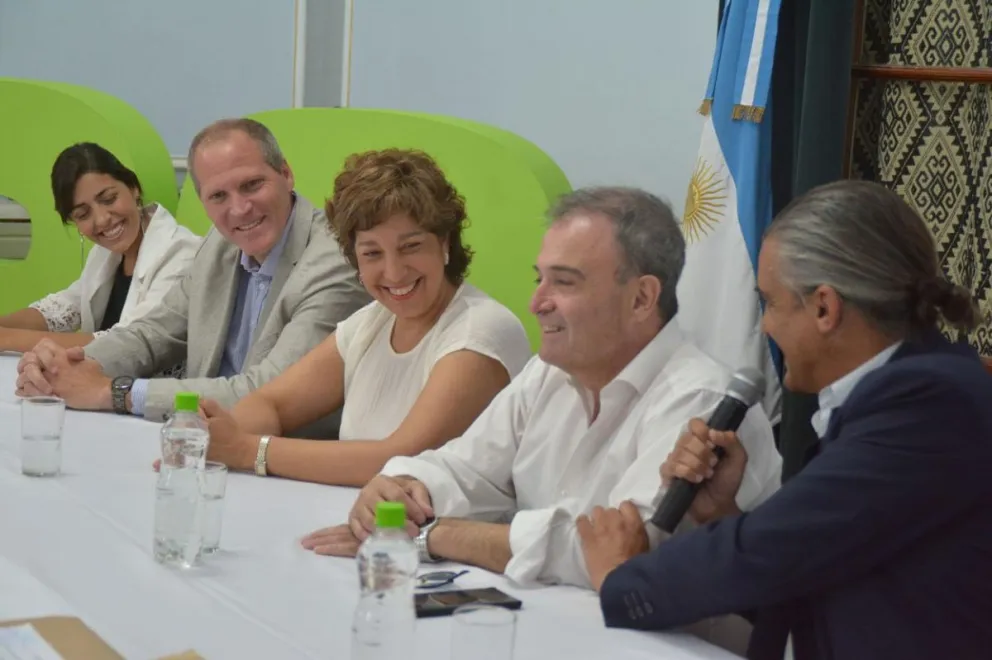 Licitaron la construcción de 25 viviendas para Viedma