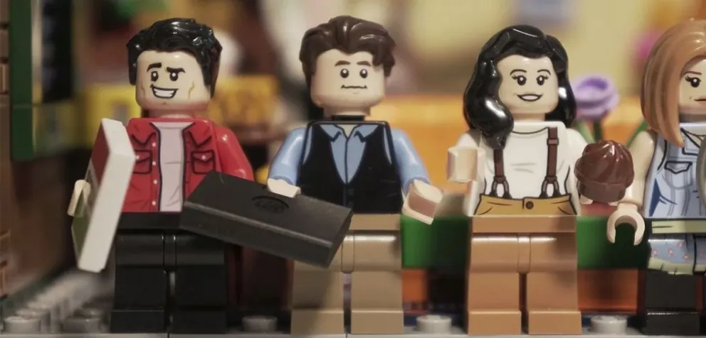 LEGO enloquece a fans de "Friends"