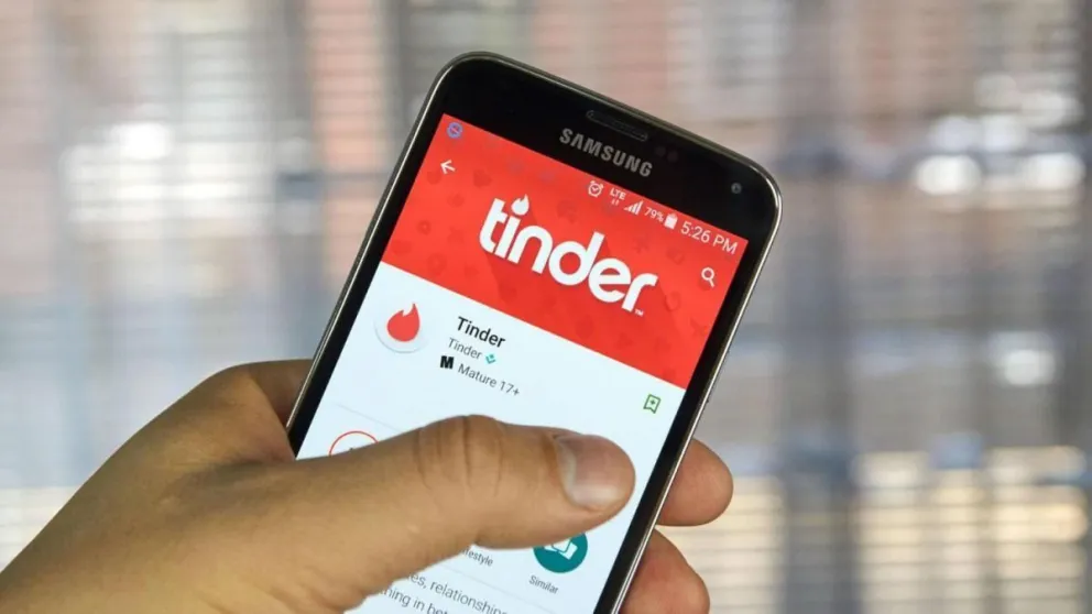 4 datos que no debes revelar en Tinder