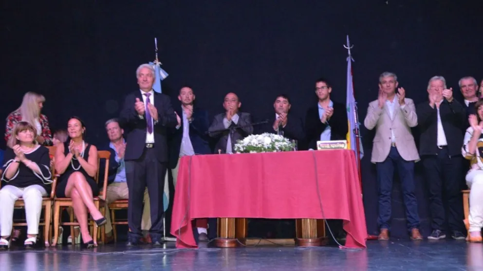 Zara intendente, Costantino al HCD y Bycaluk al Consejo Escolar