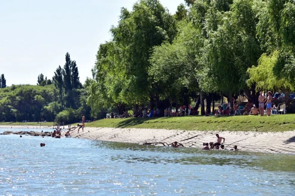 Prohibición de pesca en zonas balnearias