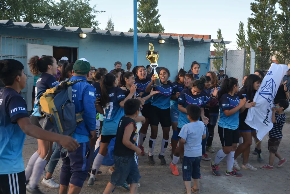Las primeras campeonas de Liga Rionegrina