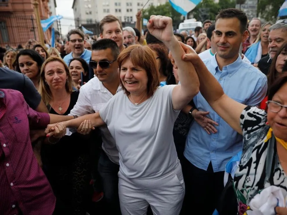 Bullrich: “Las piedras que nos tiraron se las tendrían que devolver”