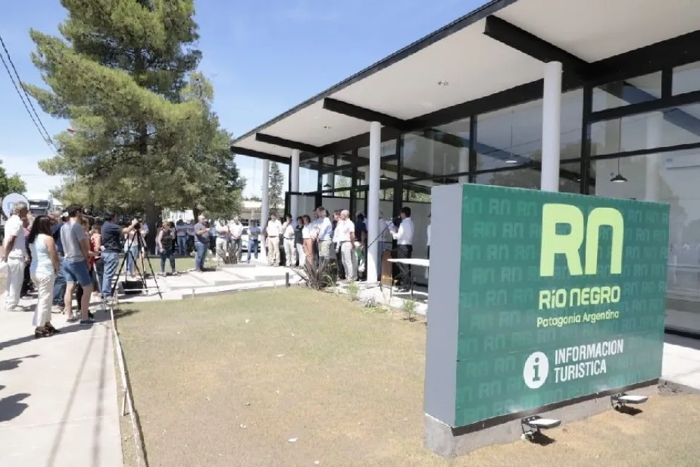 Abrió el nuevo centro de informes de Río Colorado