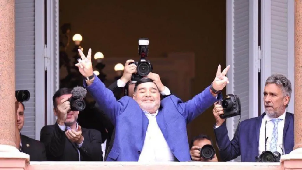 "Hermoso volver al balcón de la Casa Rosada"