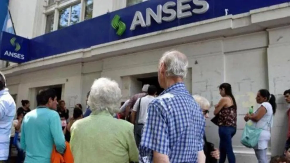 Anses empezó a pagar el bono a jubilados y beneficiarios de AUH