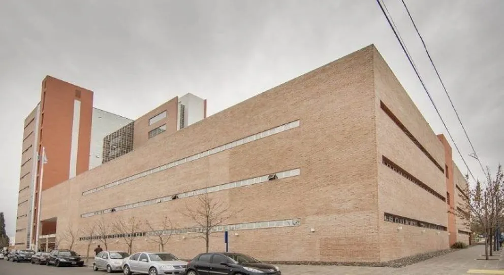 Se quebró en la escuela y el Estado deberá indemnizarlo