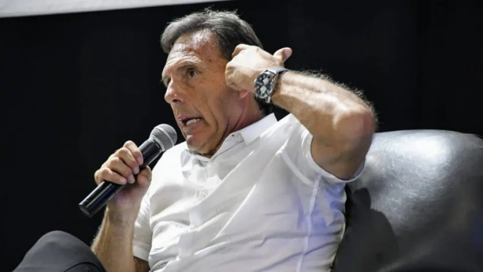 La presentación de Russo ya tendría día y horario