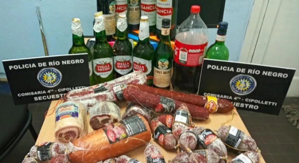 Robaron embutidos y bebidas para Año Nuevo y acabaron sin nada